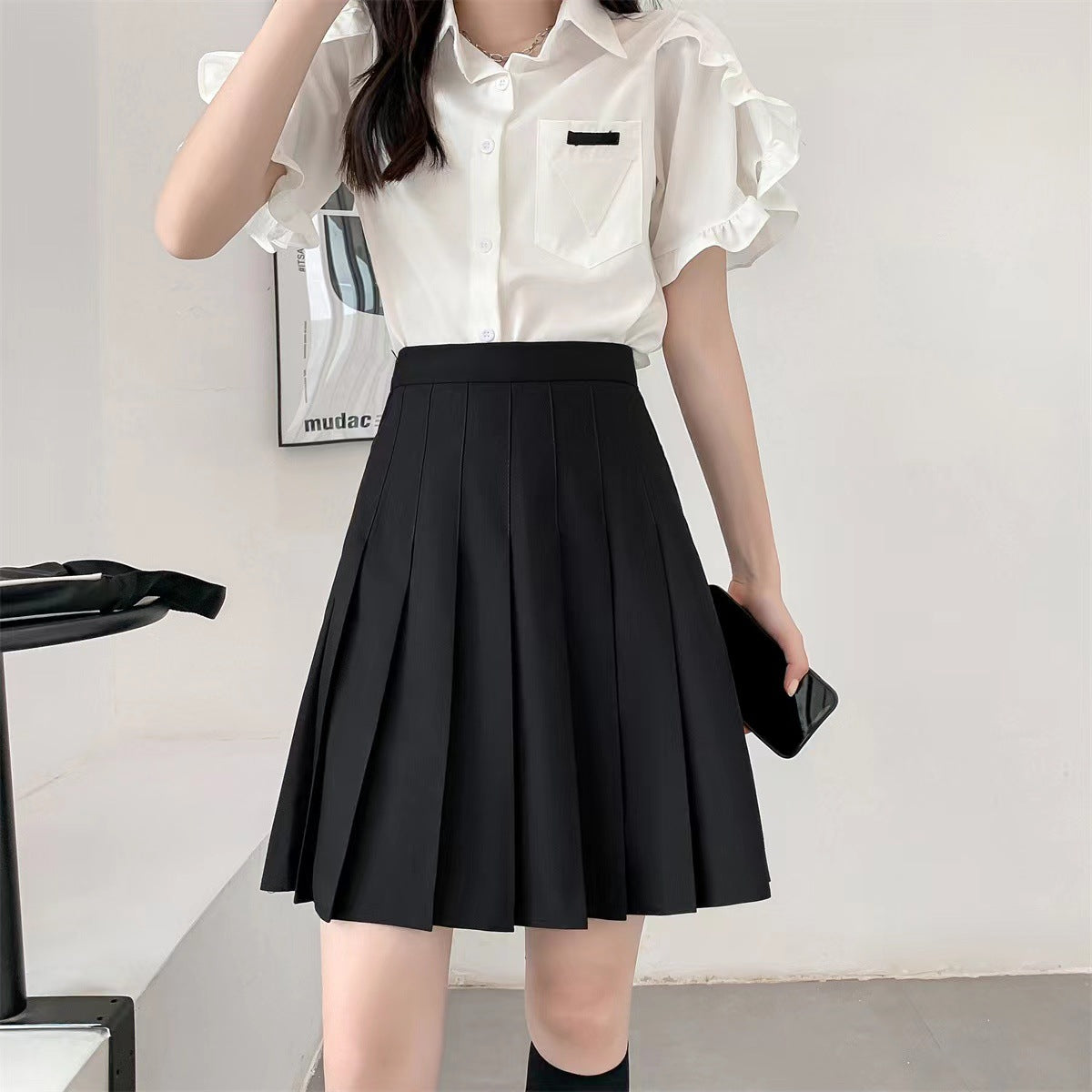 Elastic Waist Pleated Skirt