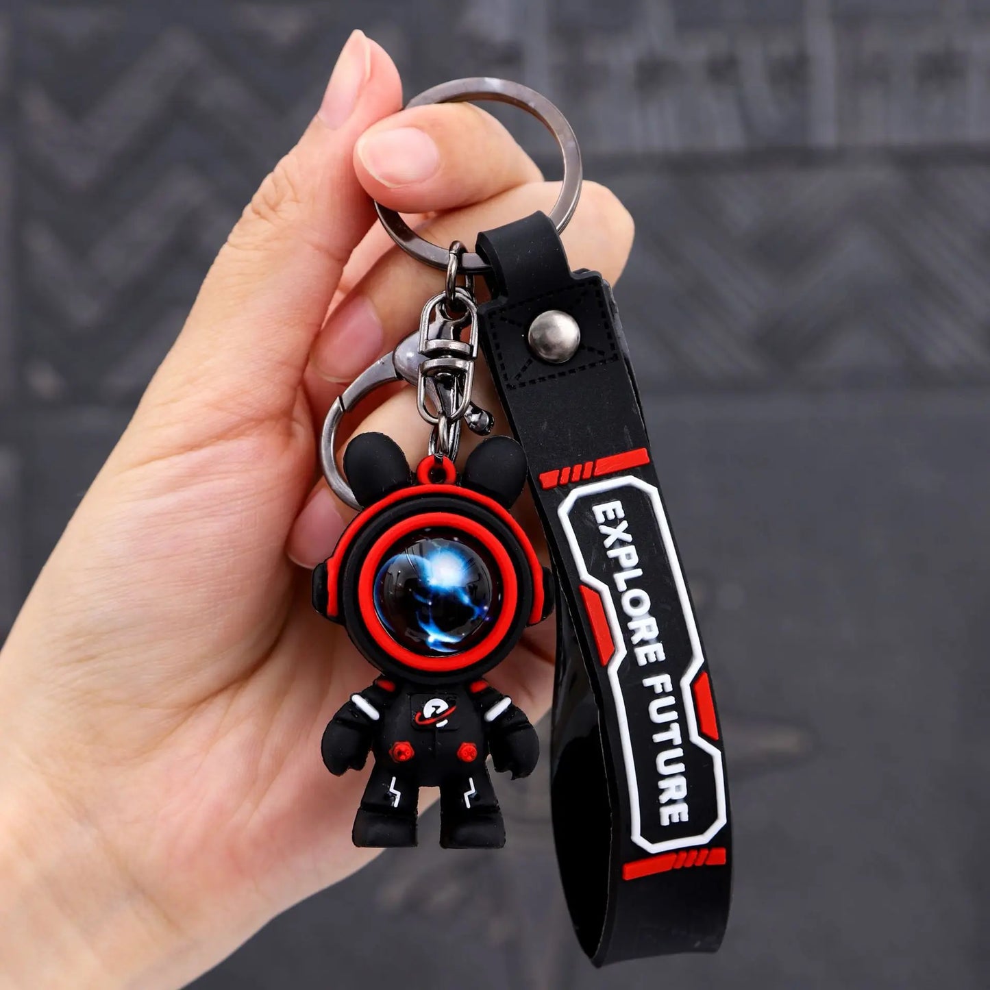 Lightning Bear Keychain Fashion Cartoon Cute Star Bear Astronaut Doll Bag Pendant Accessories Couple Jewelry Gifts Birthday