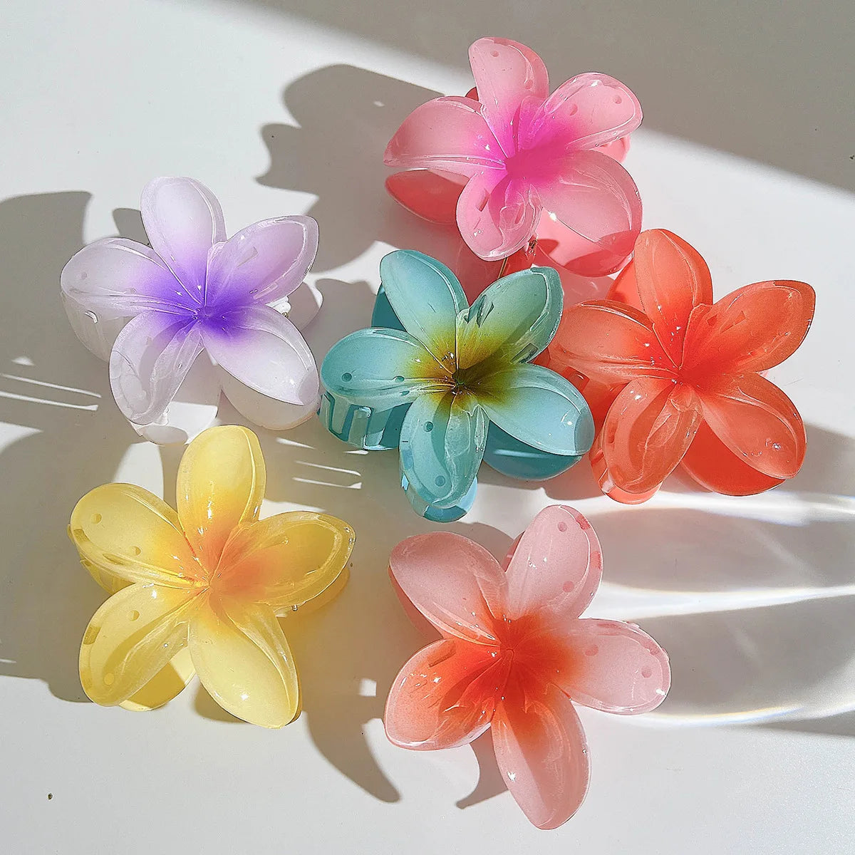6-Pack Elegant Acrylic Plumeria Wer Claws, Large Colorful Hawaiian Hair Clips Women, Strong Grip For Weddings, Parties, Beach,