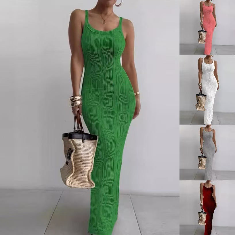 Sleeveless sheath dress